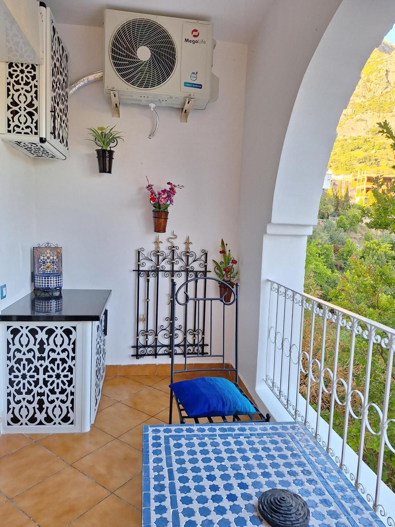 Casa Ras El Maa Apartment Чефчауен Екстериор снимка